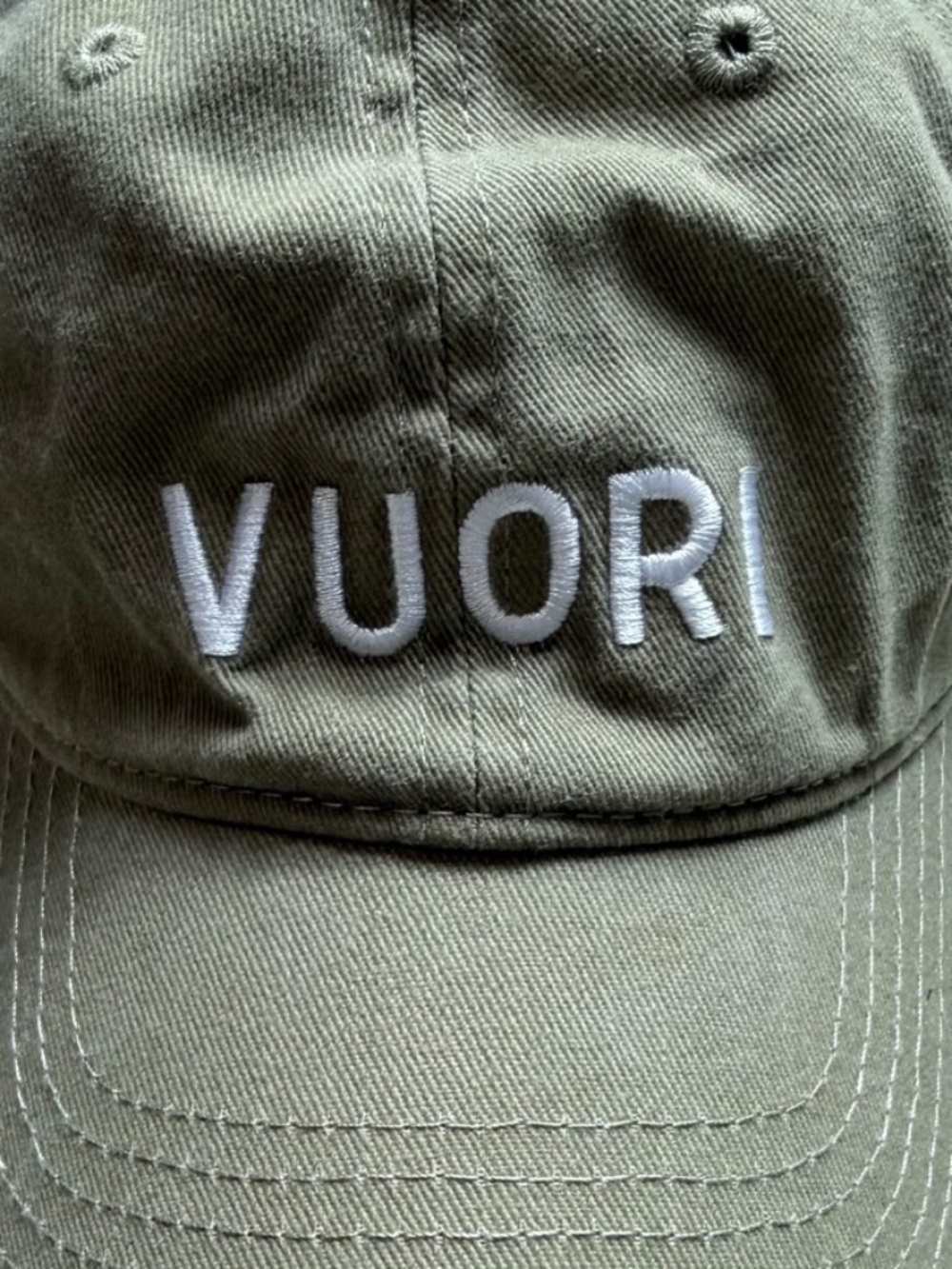Vuori Signal Unisex Hat Adjustable Green OSFM - Picture 2 of 6